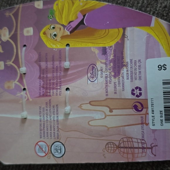 DISNEY UTENSIL BUNDLE OF 2 SETS - Picture 9 of 9